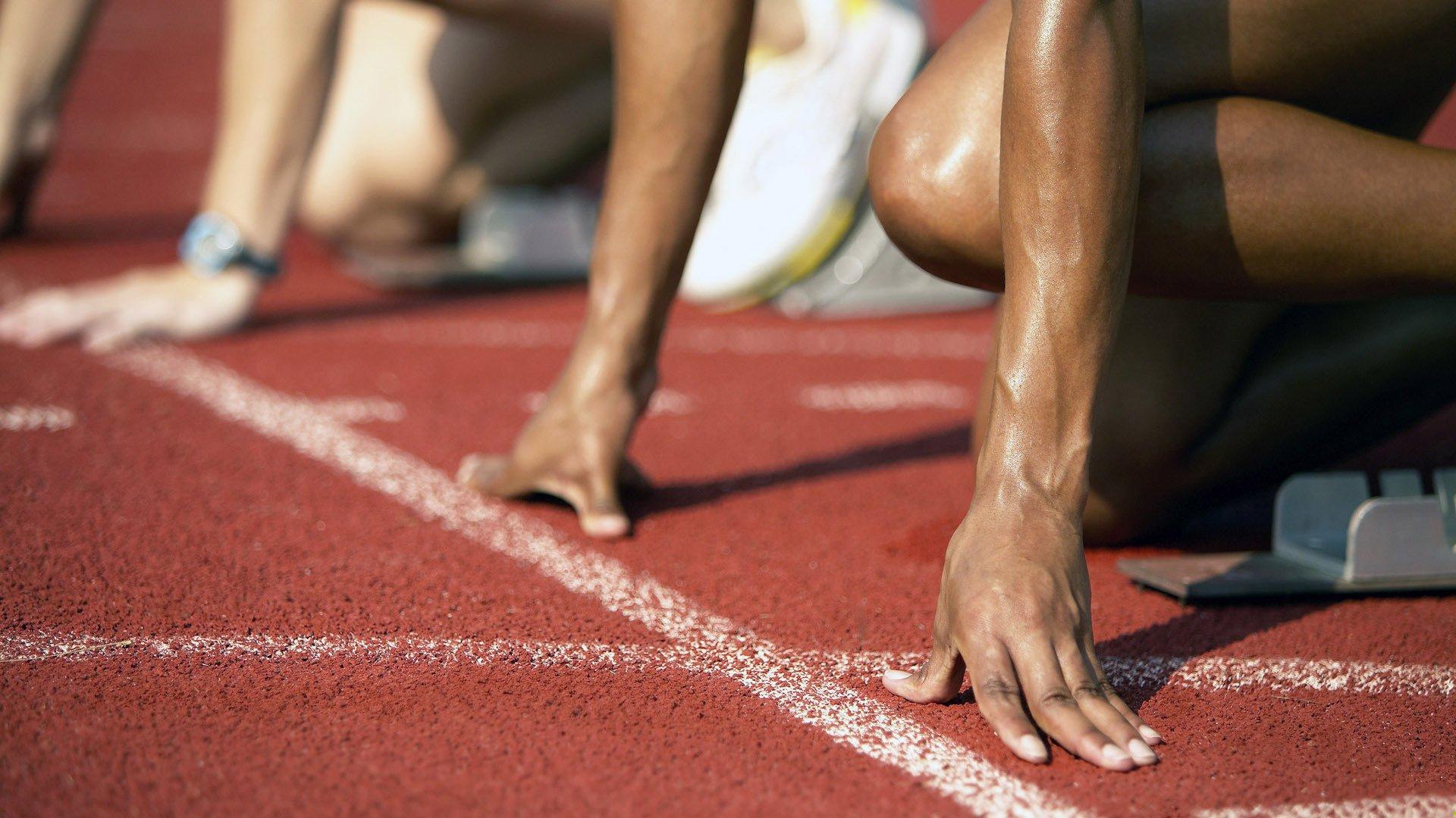 皇家马德里主场大胜巴塞罗那，西甲争冠形势再起波澜