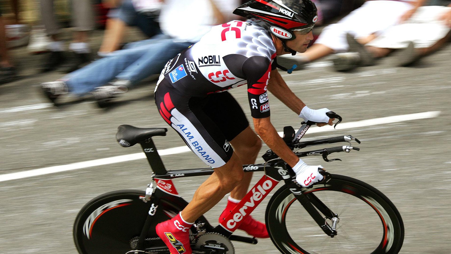 阿尔卡拉斯横扫对手晋级美网八强 新生代对决引爆法拉盛公园